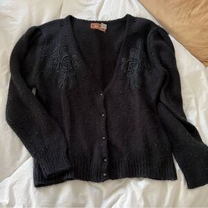 Vintage Worthington Emroidered Sweater Cardigan